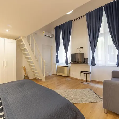 公寓 Lovely 1 Bedroom Flat With Location