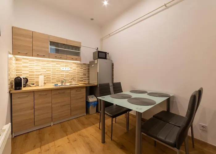 Lovely 1 Bedroom Flat With Location * Budapeşte